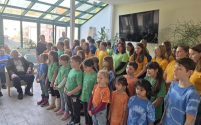 Polabinské píšťalky potěšily seniory v Domově seniorů „U Kostelíčka“